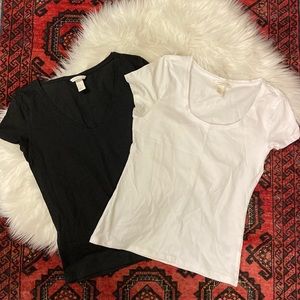 NWOT H&M Classic T-shirts (2)